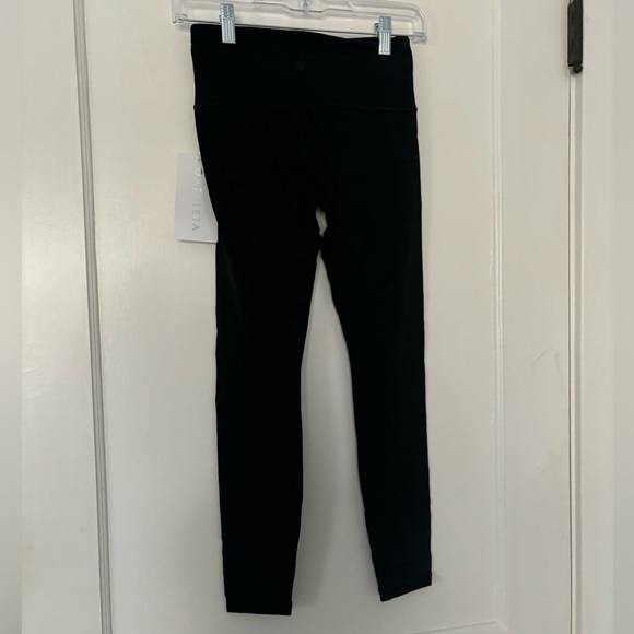 Athleta Elation Tight - Picture 2 of 3